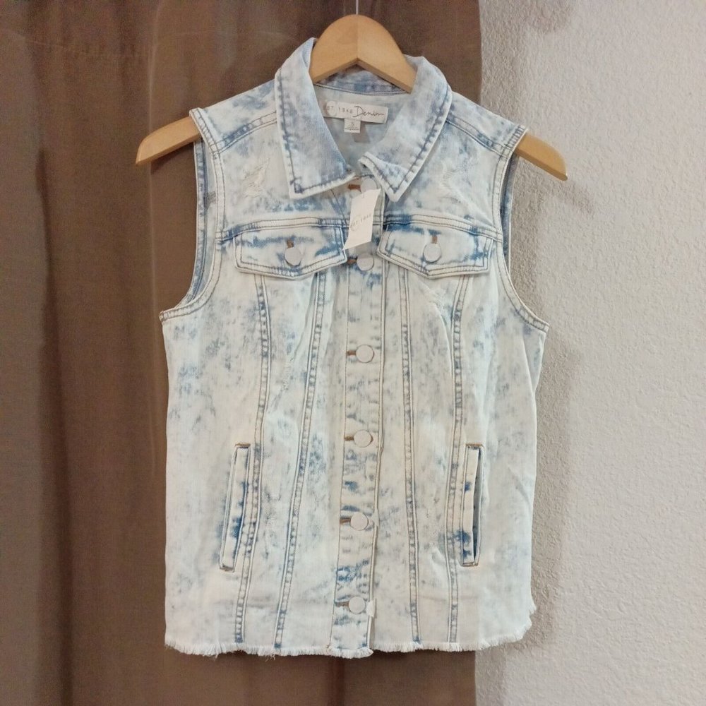 NWT Women's J/M Sportswear Acid Wash Distressed Denim Vest W/Pockets Size Small